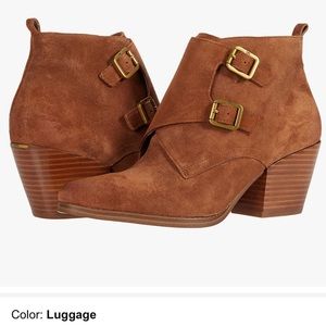 Michael Kors Loni Ankle Bootie